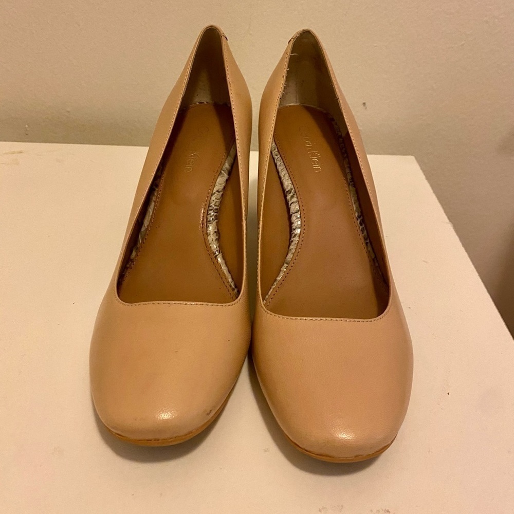 Nude shoes